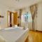 Imma bright apartment by HLCLUB Agency