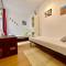 Imma bright apartment by HLCLUB Agency