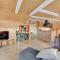 Three-Bedroom Holiday Home With A Fireplace In Ringkøbing