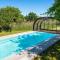 Ferienhaus Mit Garten Und Whirlpool