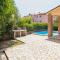 2 Bedroom Stunning Home In Liznjan - Ližnjan