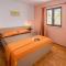 2 Bedroom Stunning Home In Liznjan - Ližnjan