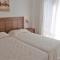 2 Bedroom Beautiful Apartment In Sucina
