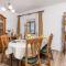 3 Bedroom Cozy Home In Moscenicka Draga