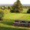 Ein Chalet mit großem Garten und Panoramablick