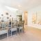 Cute 6 Bdrm Home with Pool Oasis in Encore - أورلاندو