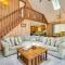 Less Than 1 Mi to Lake Wallenpaupack Poconos Cabin Rental