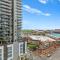 "The Draper" - Luxury Corner Unit w Tower View, - Near Stampede, Saddledome, BMO Centre! FREE Parking, Banff Pass, & Wine!