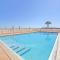 Enjoy Sunsets at Fully Equipped 2BR Condo on Beach - غولف بريز