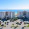 Enjoy Sunsets at Fully Equipped 2BR Condo on Beach - غولف بريز