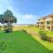 Enjoy Sunsets at Fully Equipped 2BR Condo on Beach - غولف بريز