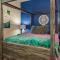 Charming Colorful 4 Bdrm Home with Fun Loft in Encore