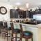 Traditional 7 Bdrm Home with Spa in Champions Gate - Davenport