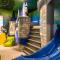 Modern 7 Bdrm Mansion with Themed Bedrooms at the Bear's Den - 基西米