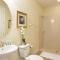 Sun-filled 10 Bdrm House with Backyard Pool at Encore - Orlando