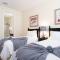 Spacious Graceful 10 Bdrm House with Kitchen at Encore