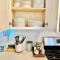Chic & Cozy Oakland Getaway!