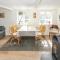 2 Bedroom Awesome Home In Samsø