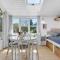 Beautiful Home In Væggerløse With Wifi - Bøtø By