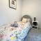Chic Modern Oasis - Steps from Darling Harbour