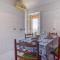 Stunning Apartment In Marina Di Caronia