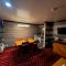 Cascade Lodge - Central Bend Retreat