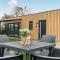 2 Bedroom Stunning Home In Heinkenszand