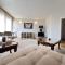 Lugano Couples Quiet Apt w Free Street Parking - صوفيا