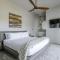 Vanguard by Fieldtrip 5 Bd Private Luxury with Infinity Pool Game Room