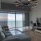 Bay Resort Condominium, 7, Beach-front Sea view, 6-8 PAX - 米里