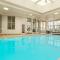 Travelodge by Wyndham Niagara Falls Fallsview
