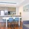 Sydney CBD Modern 2 bedroom Apartment