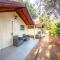 Lodges Shen Nikolla