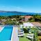 Villa Confido - Luxury 3BR Apartment with Private Pool near Trogir