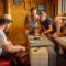 Open Road Hostel and Cafe - 斋沙默尔