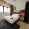 Setia Alam 3R2B 6pax Apartment - 莎阿南