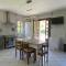 Life is Good - Front Lake Apartment in Villa