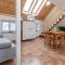 1 Bedroom Nice Apartment In Col
