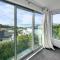 Murrays Gem l Modern 4bed Stunner l Sea View & Spa! - Auckland