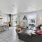 Two-Bedroom Apartment In Hvide Sande - 比耶勒高