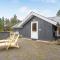 Three-Bedroom Holiday Home In Romo