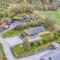 Gorgeous Home In Hundeidvik