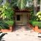 Hotel Sheela, 100m from Taj Mahal