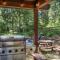 Just Plain Getaway by NW Comfy Cabins