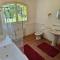 Chateau de Pys Guest House - Latrape