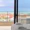 Azure Seaview Studio in Priscilla, Caesar Blue Resort, Gym, Heated pool, Sauna, Late check-out