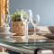 Elegant 3 Bed Apartment Near Many Attractions - Londra