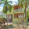 3 Palms by Coastal View7