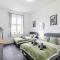 Open Mind Property - HotTub, 8 Beds & 2 Car Spaces