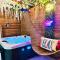Luxurious Nubian Villa with a Stunning Private Pool , Hot Tub and Bar